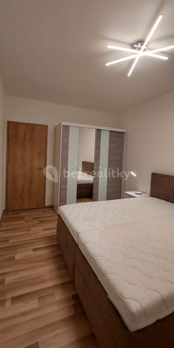 Prenájom bytu 2-izbový 65 m², U Škol, Bučovice, Jihomoravský kraj Prenájom bytu 2-izbový 65 m², U Škol, Bučovice, Jihomoravský kraj