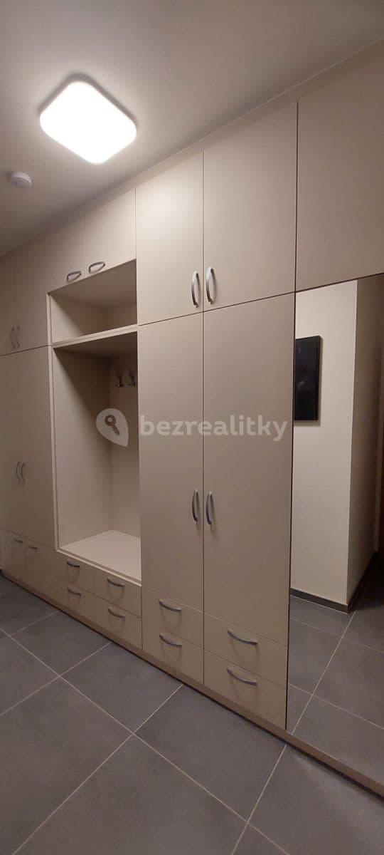 Prenájom bytu 2-izbový 65 m², U Škol, Bučovice, Jihomoravský kraj Prenájom bytu 2-izbový 65 m², U Škol, Bučovice, Jihomoravský kraj