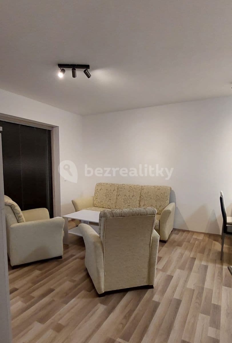 Prenájom bytu 2-izbový 65 m², U Škol, Bučovice, Jihomoravský kraj Prenájom bytu 2-izbový 65 m², U Škol, Bučovice, Jihomoravský kraj