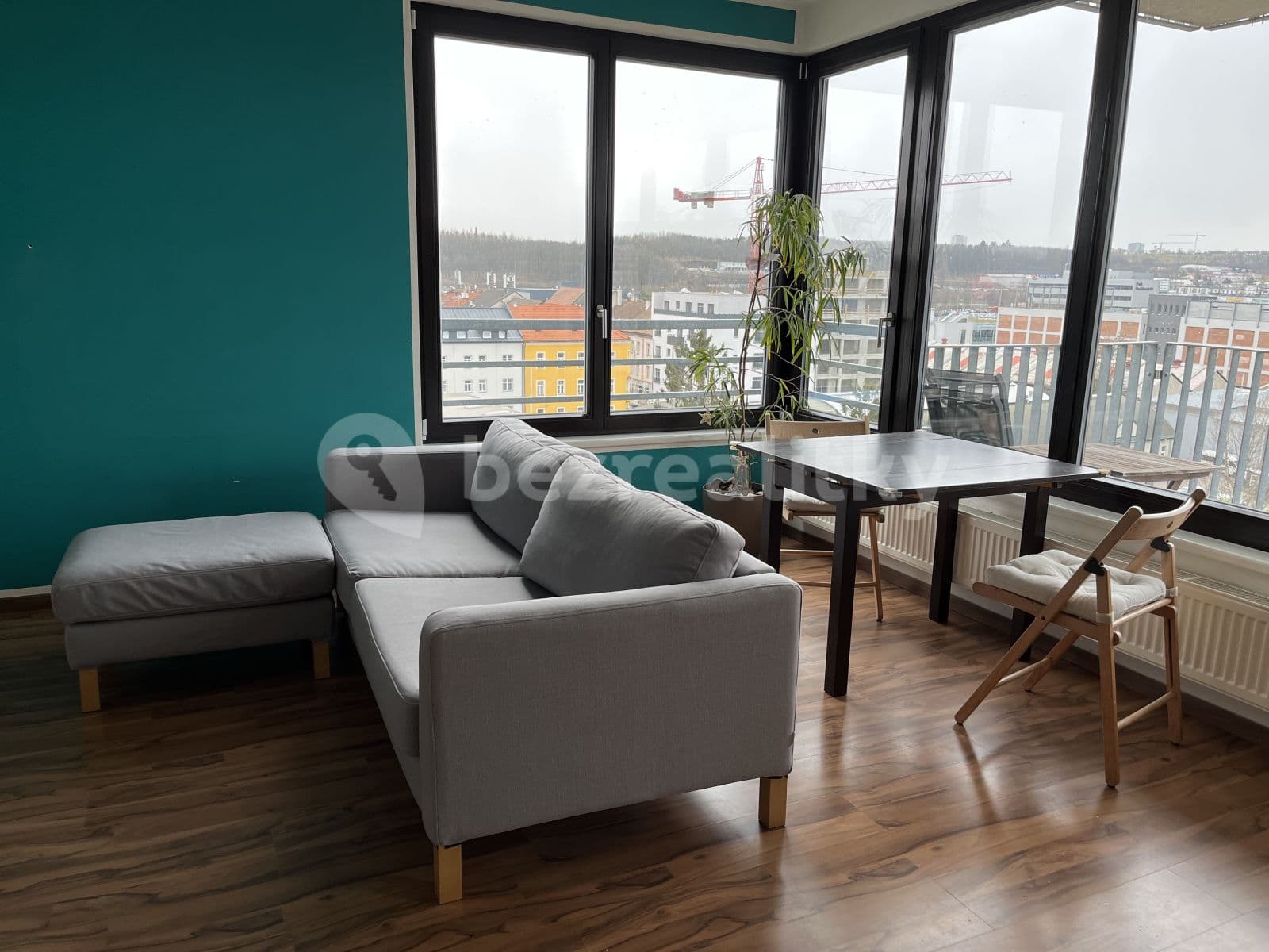 Prenájom bytu 2-izbový 62 m², Sousedíkova, Praha, Praha Prenájom bytu 2-izbový 62 m², Sousedíkova, Praha, Praha