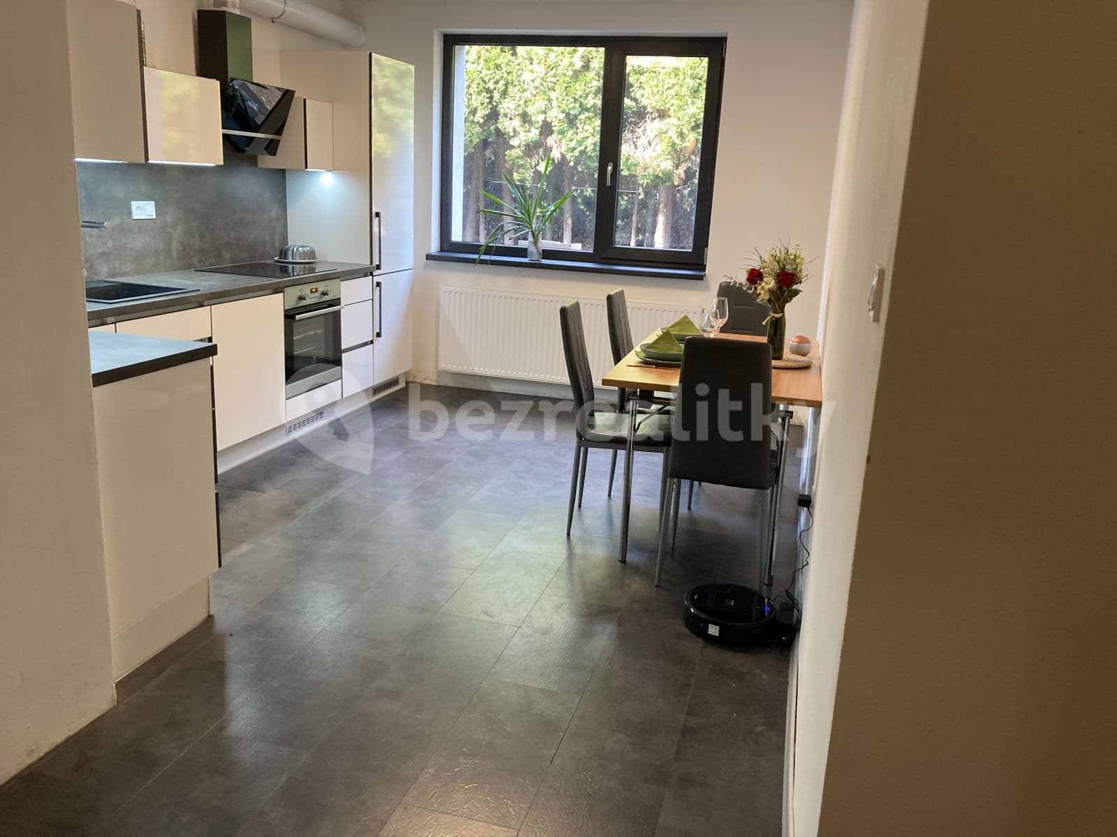 Prenájom bytu 2-izbový 85 m², Jiránkova, Brno, Jihomoravský kraj Prenájom bytu 2-izbový 85 m², Jiránkova, Brno, Jihomoravský kraj