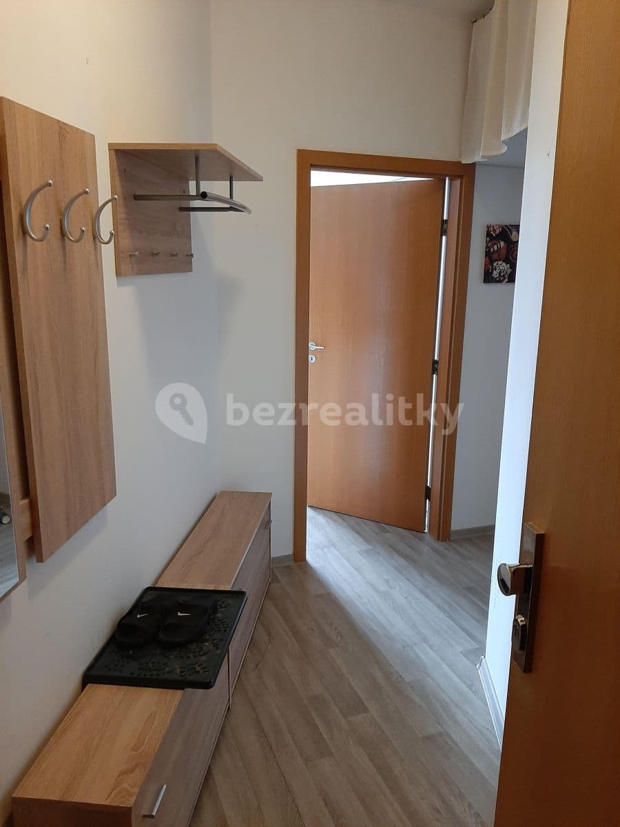 Prenájom bytu 2-izbový 41 m², Högerova, Praha, Praha Prenájom bytu 2-izbový 41 m², Högerova, Praha, Praha