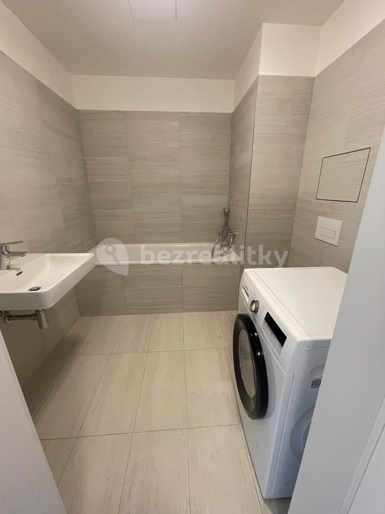 Prenájom bytu 1-izbový 43 m², Breitfeldova, Praha, Praha Prenájom bytu 1-izbový 43 m², Breitfeldova, Praha, Praha