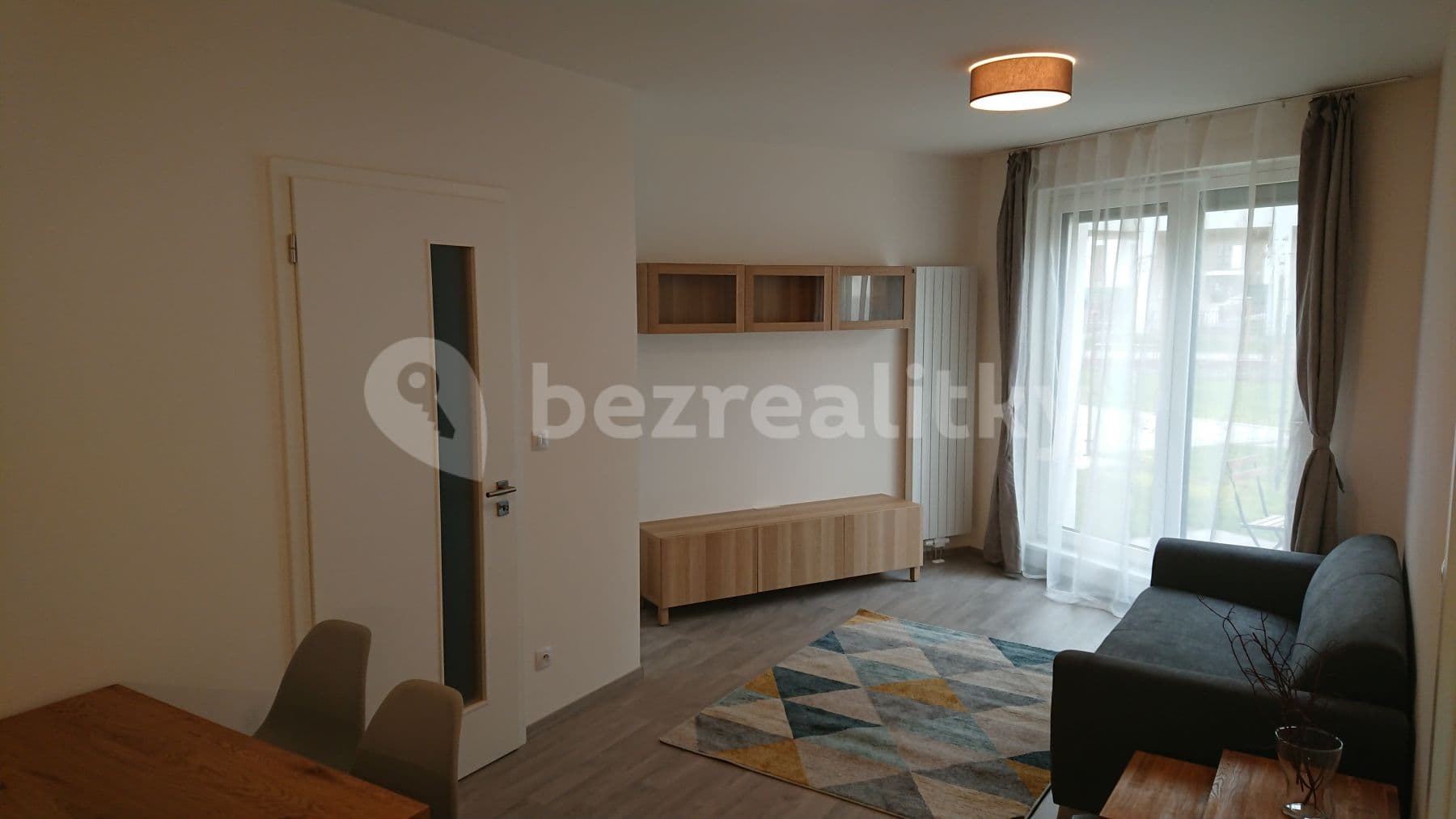 Prenájom bytu 2-izbový 44 m², Olgy Havlové, Praha, Praha Prenájom bytu 2-izbový 44 m², Olgy Havlové, Praha, Praha