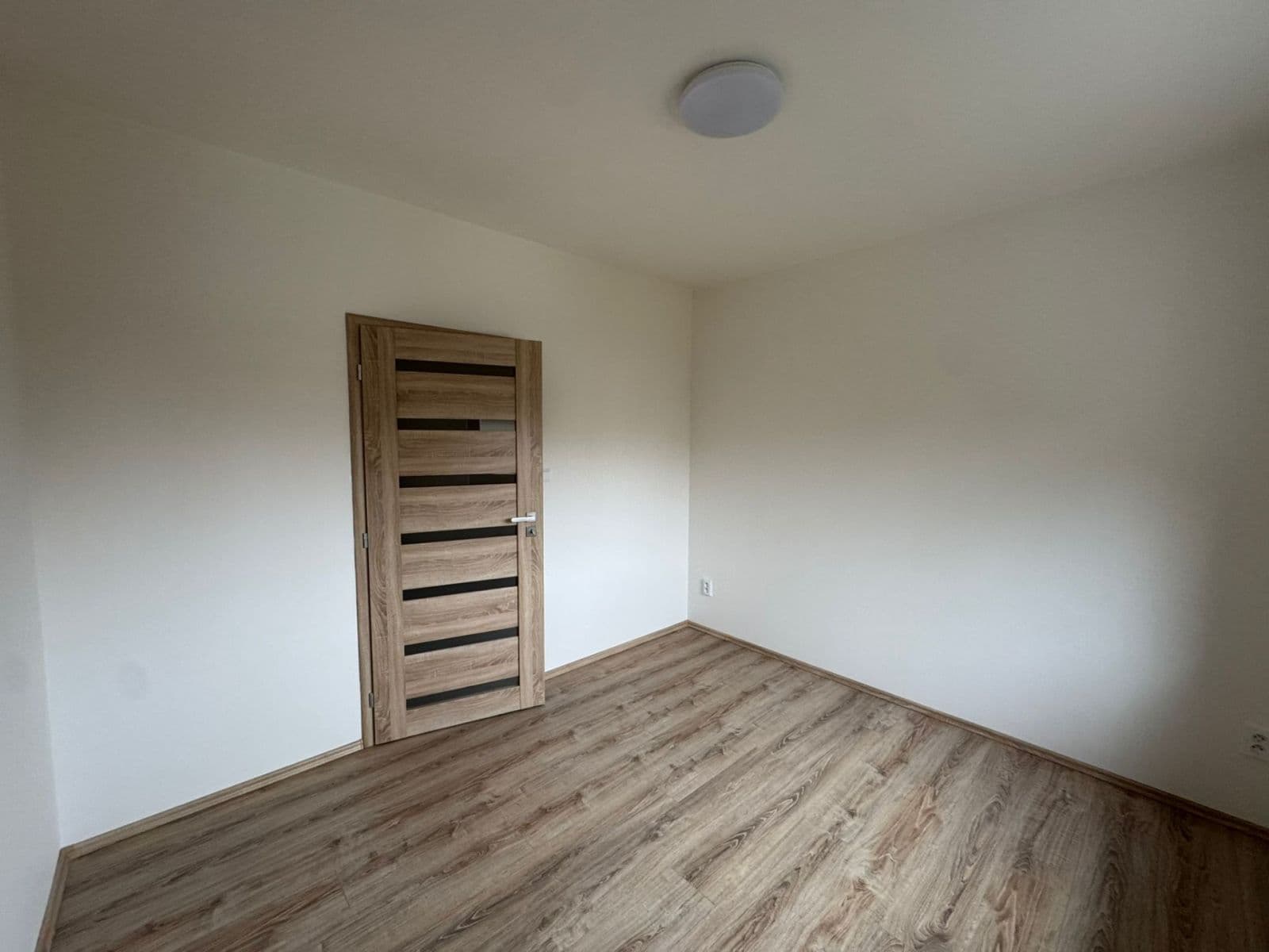 Prenájom bytu 2-izbový 47 m², Zahradní, Jílové u Prahy, Středočeský kraj Prenájom bytu 2-izbový 47 m², Zahradní, Jílové u Prahy, Středočeský kraj