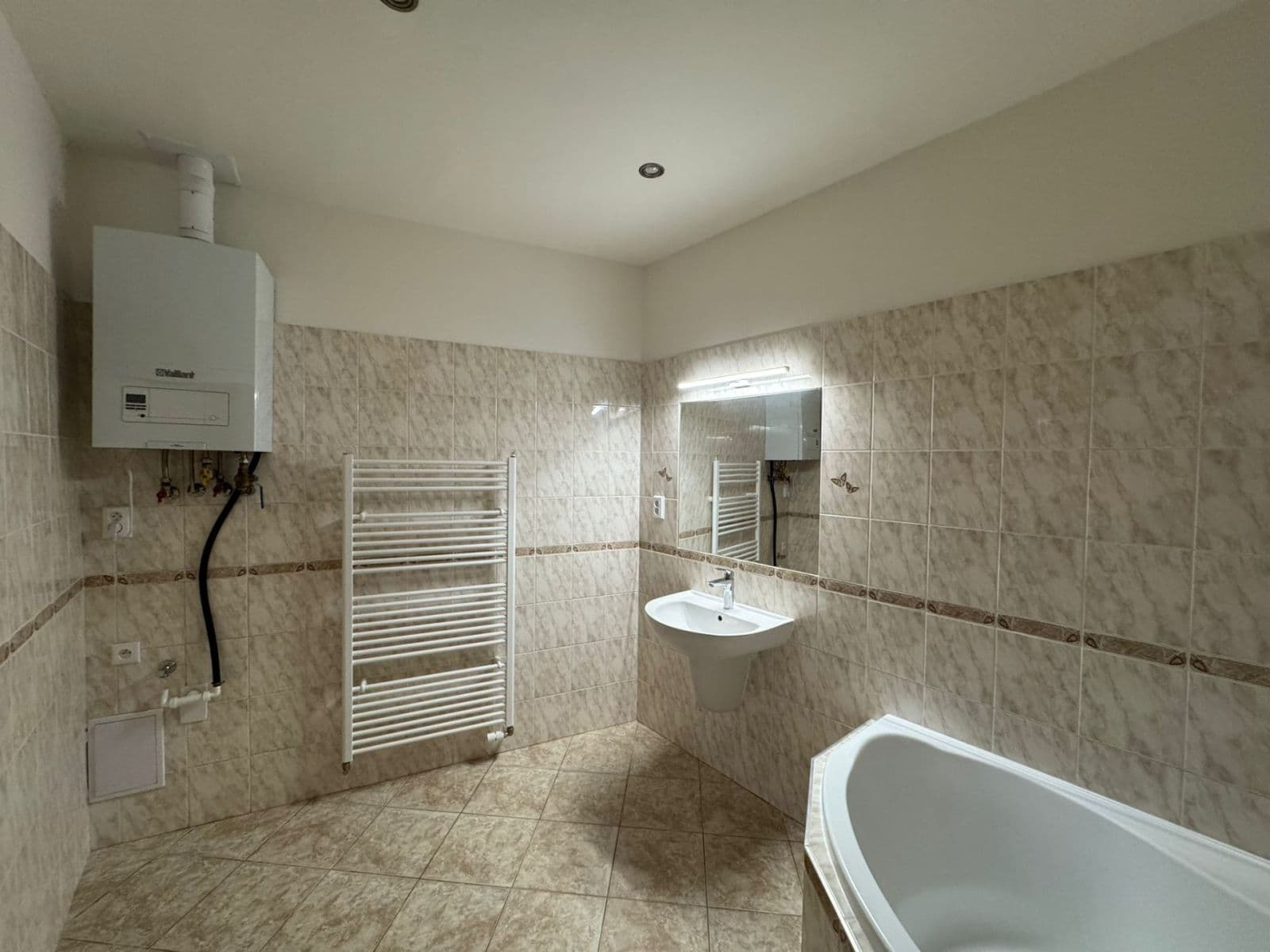 Prenájom bytu 2-izbový 47 m², Zahradní, Jílové u Prahy, Středočeský kraj Prenájom bytu 2-izbový 47 m², Zahradní, Jílové u Prahy, Středočeský kraj