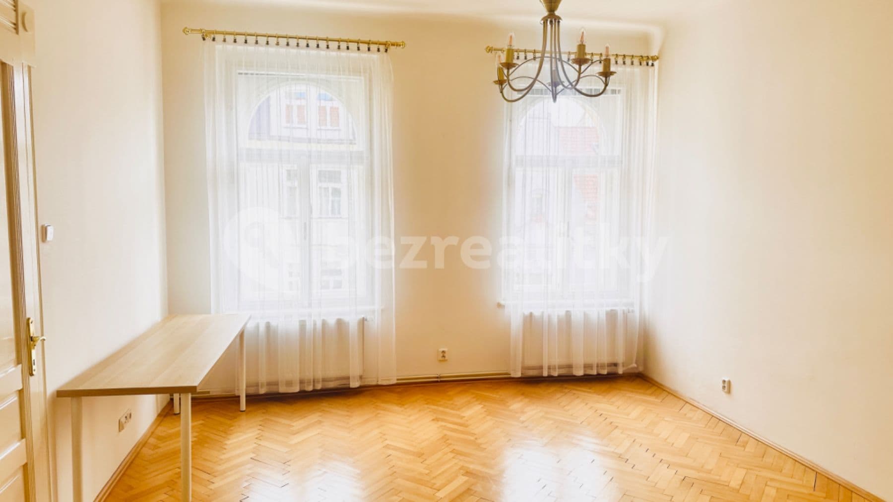 Prenájom bytu 3-izbový 75 m², Budečská, Praha, Praha Prenájom bytu 3-izbový 75 m², Budečská, Praha, Praha