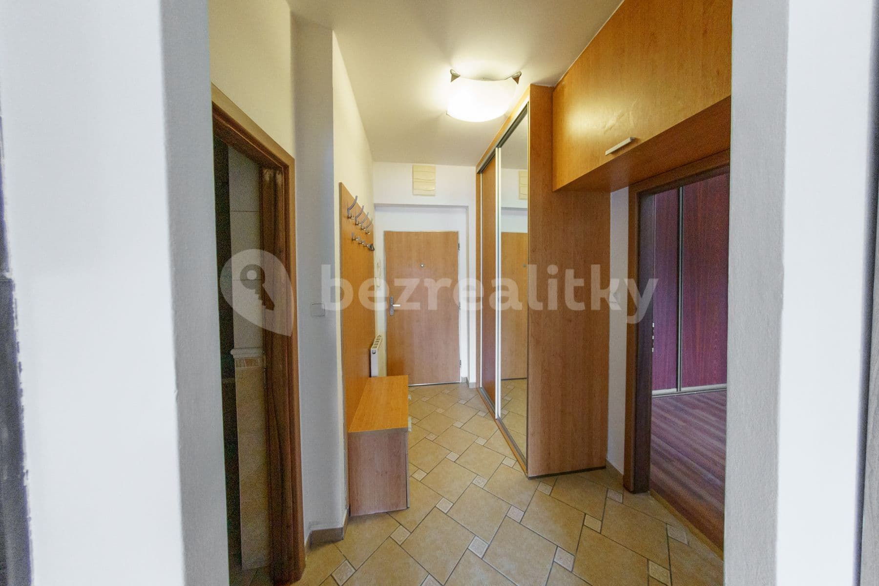 Prenájom bytu 3-izbový 80 m², Vysočanská, Praha, Praha Prenájom bytu 3-izbový 80 m², Vysočanská, Praha, Praha