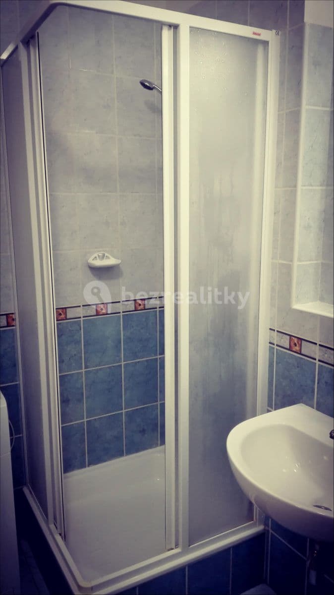 Prenájom bytu 1-izbový 30 m², Na Honech I, Zlín, Zlínský kraj Prenájom bytu 1-izbový 30 m², Na Honech I, Zlín, Zlínský kraj