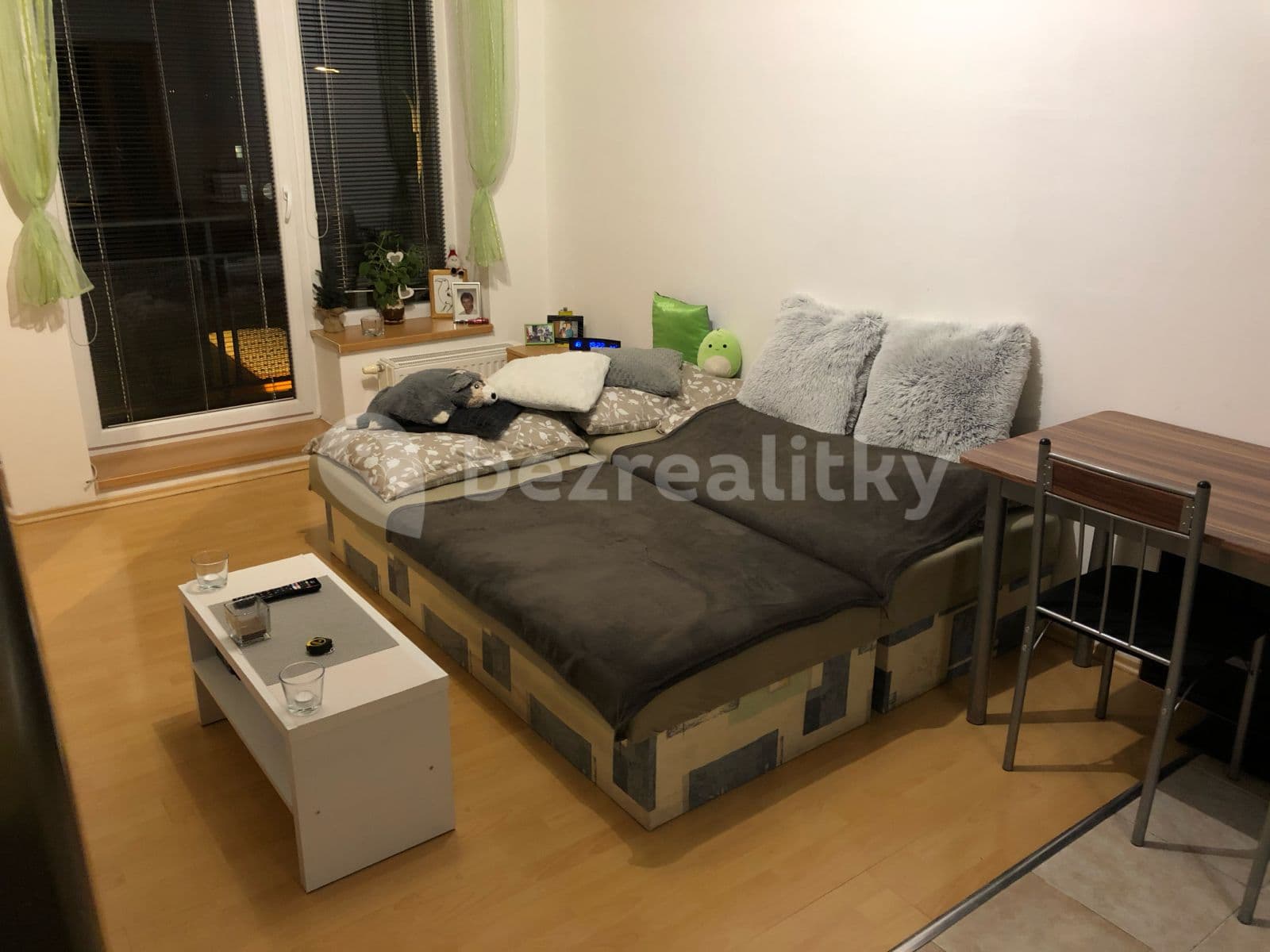 Prenájom bytu 1-izbový 30 m², Na Honech I, Zlín, Zlínský kraj Prenájom bytu 1-izbový 30 m², Na Honech I, Zlín, Zlínský kraj