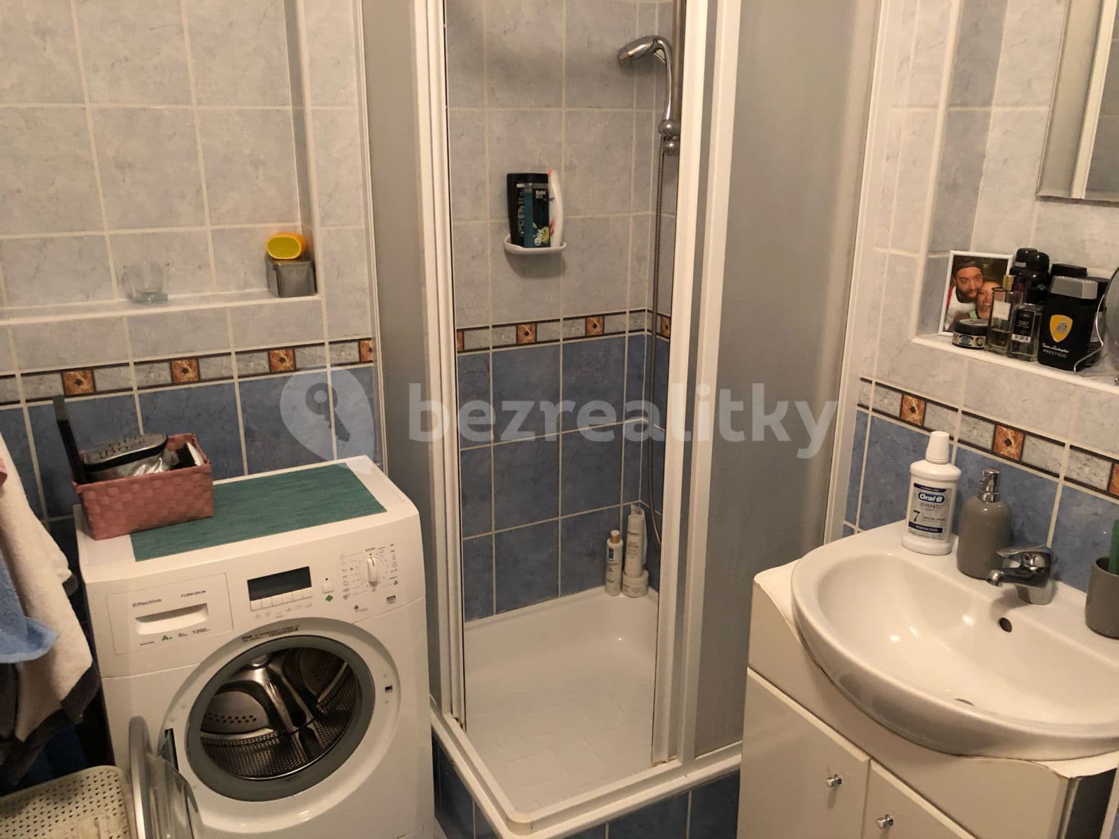 Prenájom bytu 1-izbový 30 m², Na Honech I, Zlín, Zlínský kraj Prenájom bytu 1-izbový 30 m², Na Honech I, Zlín, Zlínský kraj