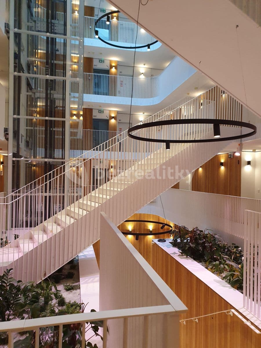 Prenájom bytu 1-izbový 39 m², Pod Dálnicí, Praha, Praha Prenájom bytu 1-izbový 39 m², Pod Dálnicí, Praha, Praha