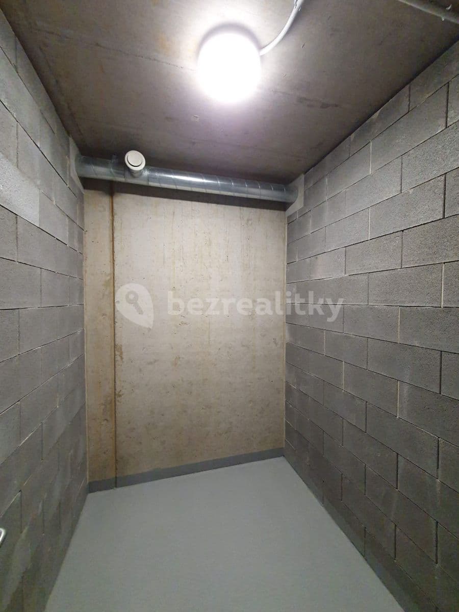 Prenájom bytu 1-izbový 39 m², Pod Dálnicí, Praha, Praha Prenájom bytu 1-izbový 39 m², Pod Dálnicí, Praha, Praha