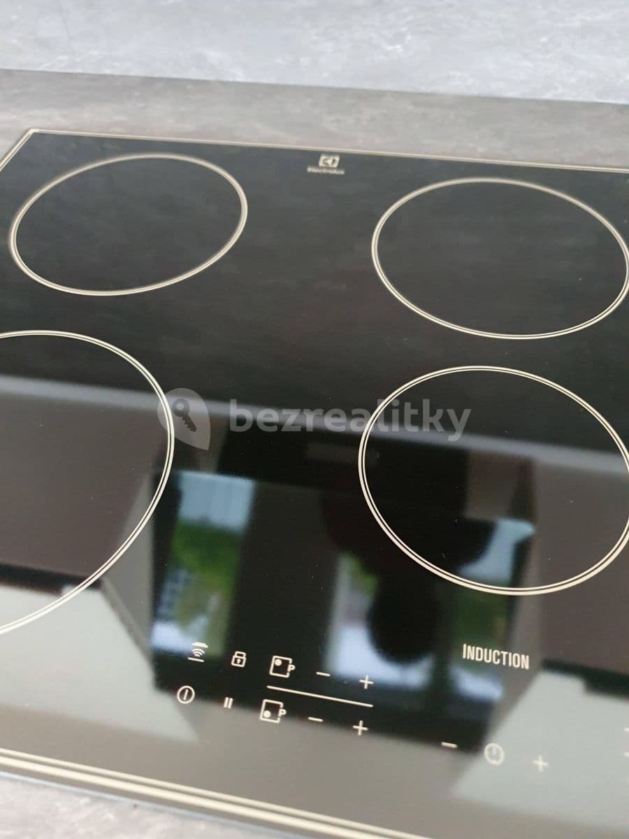 Prenájom bytu 1-izbový 39 m², Pod Dálnicí, Praha, Praha Prenájom bytu 1-izbový 39 m², Pod Dálnicí, Praha, Praha