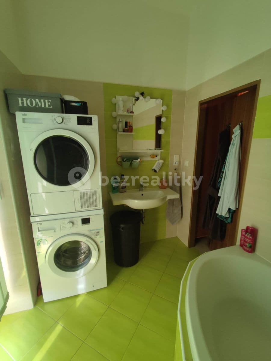 Prenájom bytu 2-izbový 55 m², Edisonova, Olomouc, Olomoucký kraj Prenájom bytu 2-izbový 55 m², Edisonova, Olomouc, Olomoucký kraj