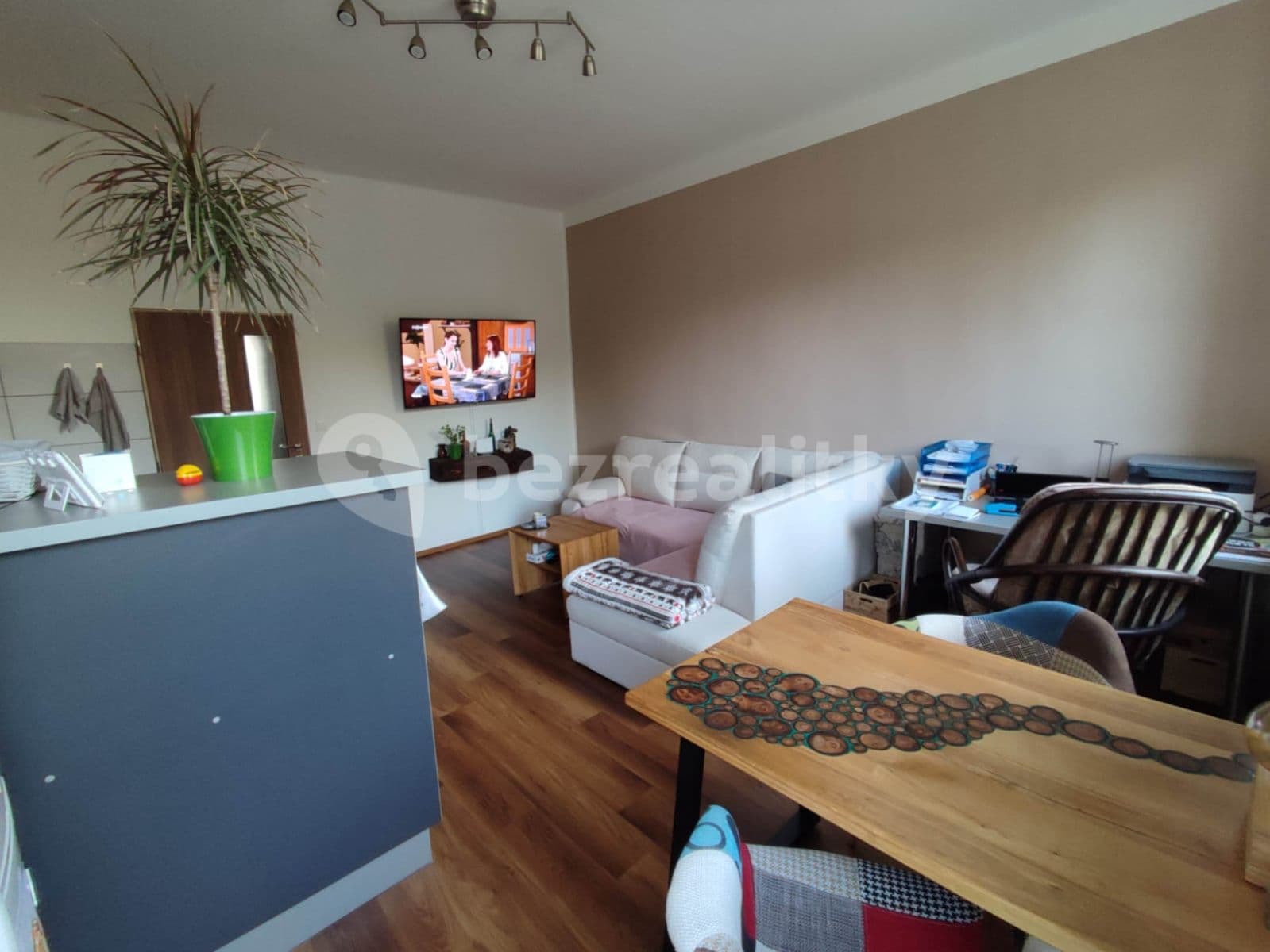 Prenájom bytu 2-izbový 55 m², Edisonova, Olomouc, Olomoucký kraj Prenájom bytu 2-izbový 55 m², Edisonova, Olomouc, Olomoucký kraj
