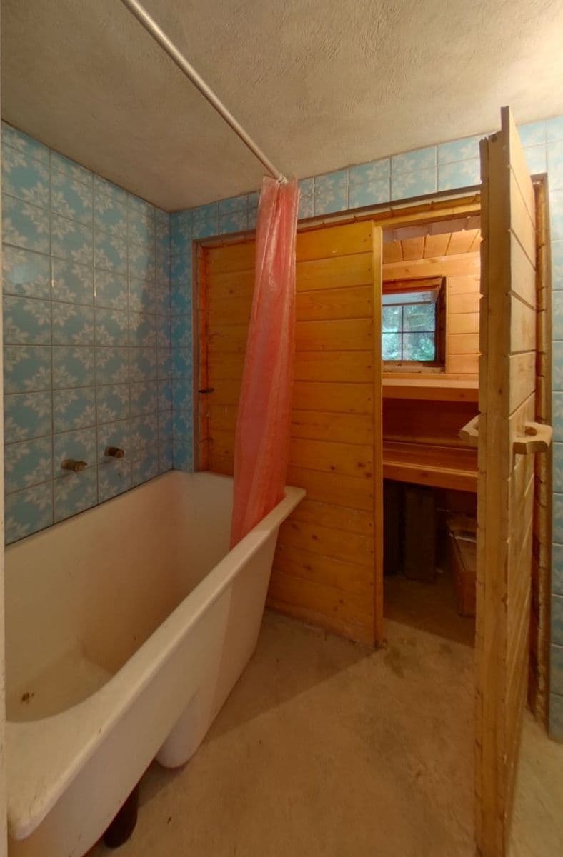 Predaj rekreačného objektu 72 m², pozemek 590 m², Slapy, Středočeský kraj Predaj rekreačného objektu 72 m², pozemek 590 m², Slapy, Středočeský kraj