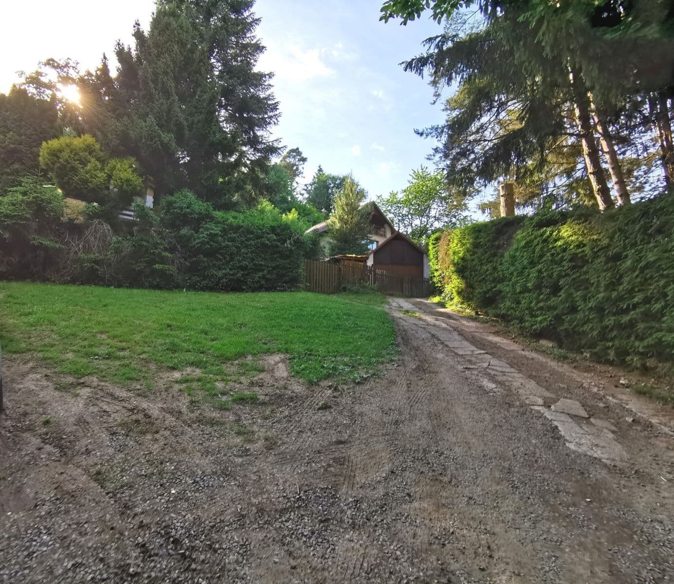 Predaj rekreačného objektu 72 m², pozemek 590 m², Slapy, Středočeský kraj Predaj rekreačného objektu 72 m², pozemek 590 m², Slapy, Středočeský kraj