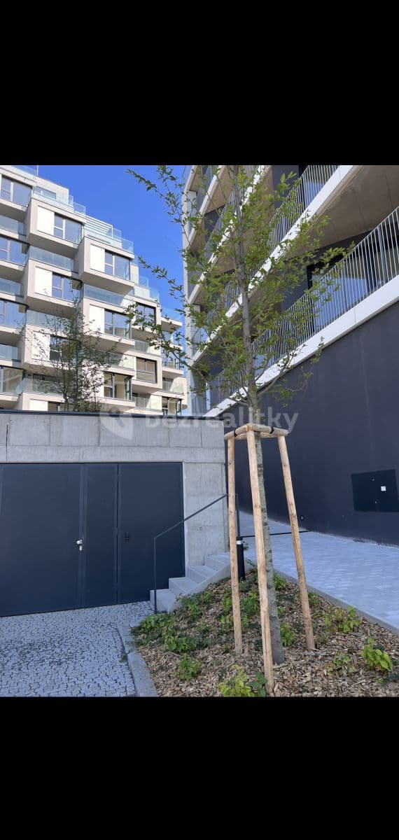 Prenájom bytu 2-izbový 61 m², Počernická, Praha, Praha Prenájom bytu 2-izbový 61 m², Počernická, Praha, Praha