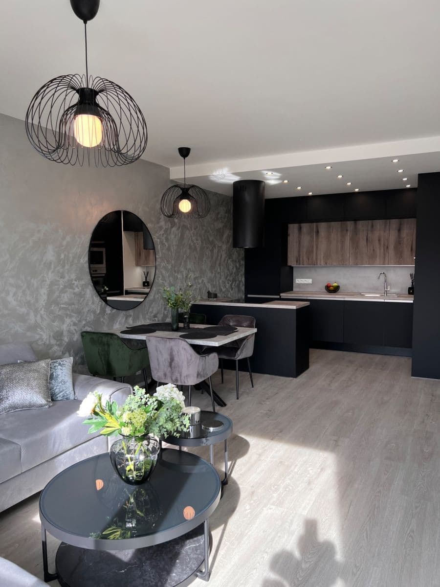 Prenájom bytu 2-izbový 61 m², Počernická, Praha, Praha Prenájom bytu 2-izbový 61 m², Počernická, Praha, Praha