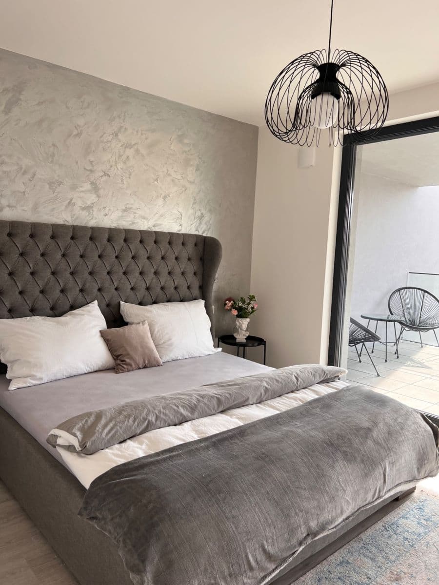 Prenájom bytu 2-izbový 61 m², Počernická, Praha, Praha Prenájom bytu 2-izbový 61 m², Počernická, Praha, Praha