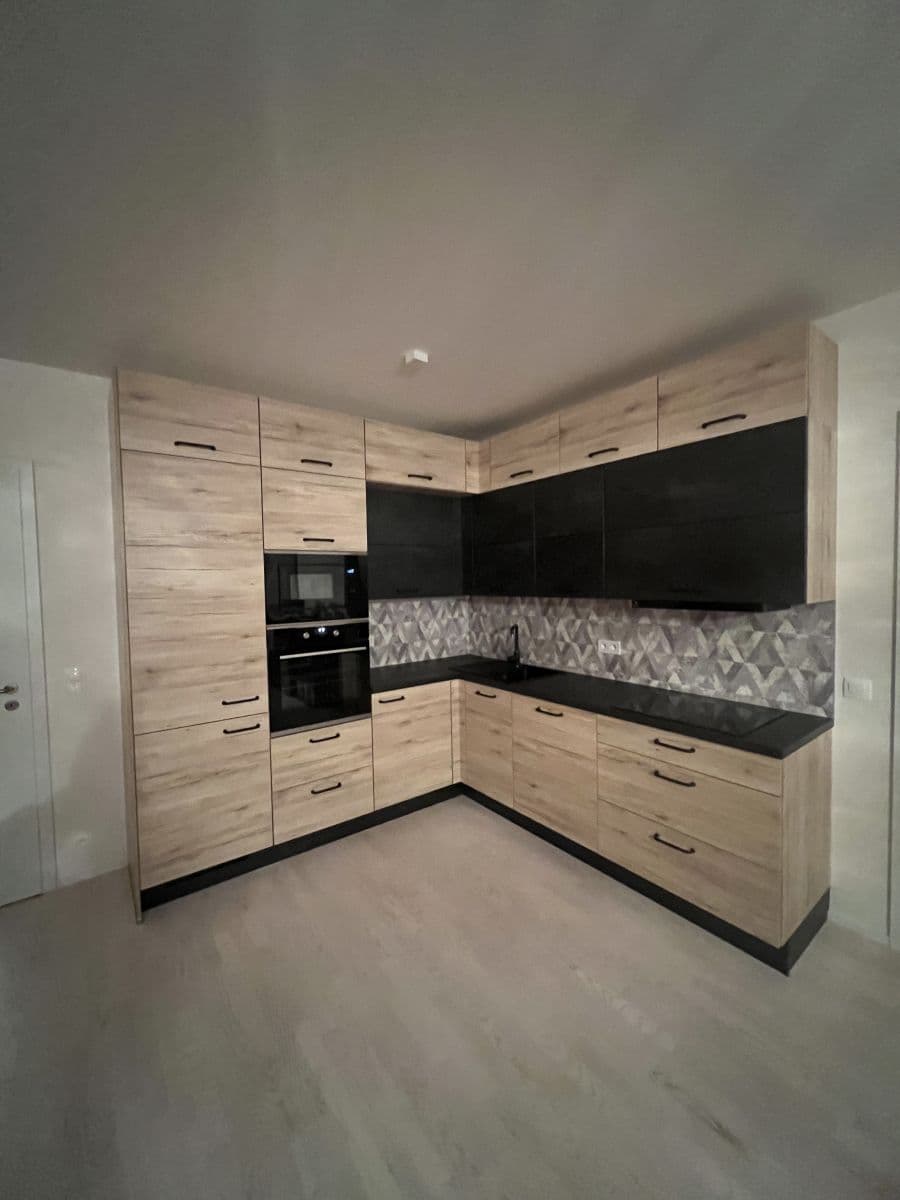 Prenájom bytu 2-izbový 58 m², Benešova, Praha, Praha Prenájom bytu 2-izbový 58 m², Benešova, Praha, Praha