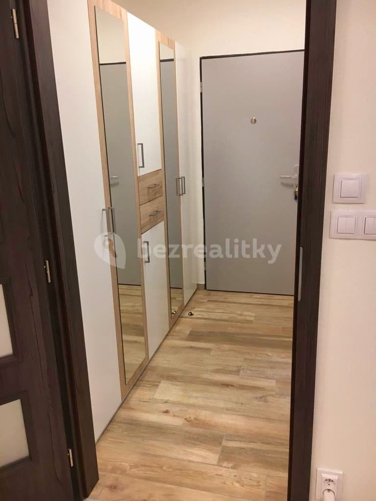 Prenájom bytu 1-izbový 37 m², U Velkého rybníka, Plzeň, Plzeňský kraj Prenájom bytu 1-izbový 37 m², U Velkého rybníka, Plzeň, Plzeňský kraj
