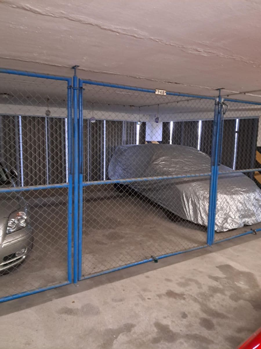 Prenájom garáže 15 m², Milevská, Praha, Praha Prenájom garáže 15 m², Milevská, Praha, Praha