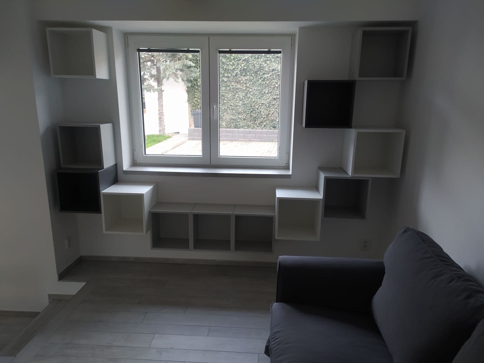 Prenájom bytu 2-izbový 46 m², Čisovická, Mníšek pod Brdy, Středočeský kraj Prenájom bytu 2-izbový 46 m², Čisovická, Mníšek pod Brdy, Středočeský kraj