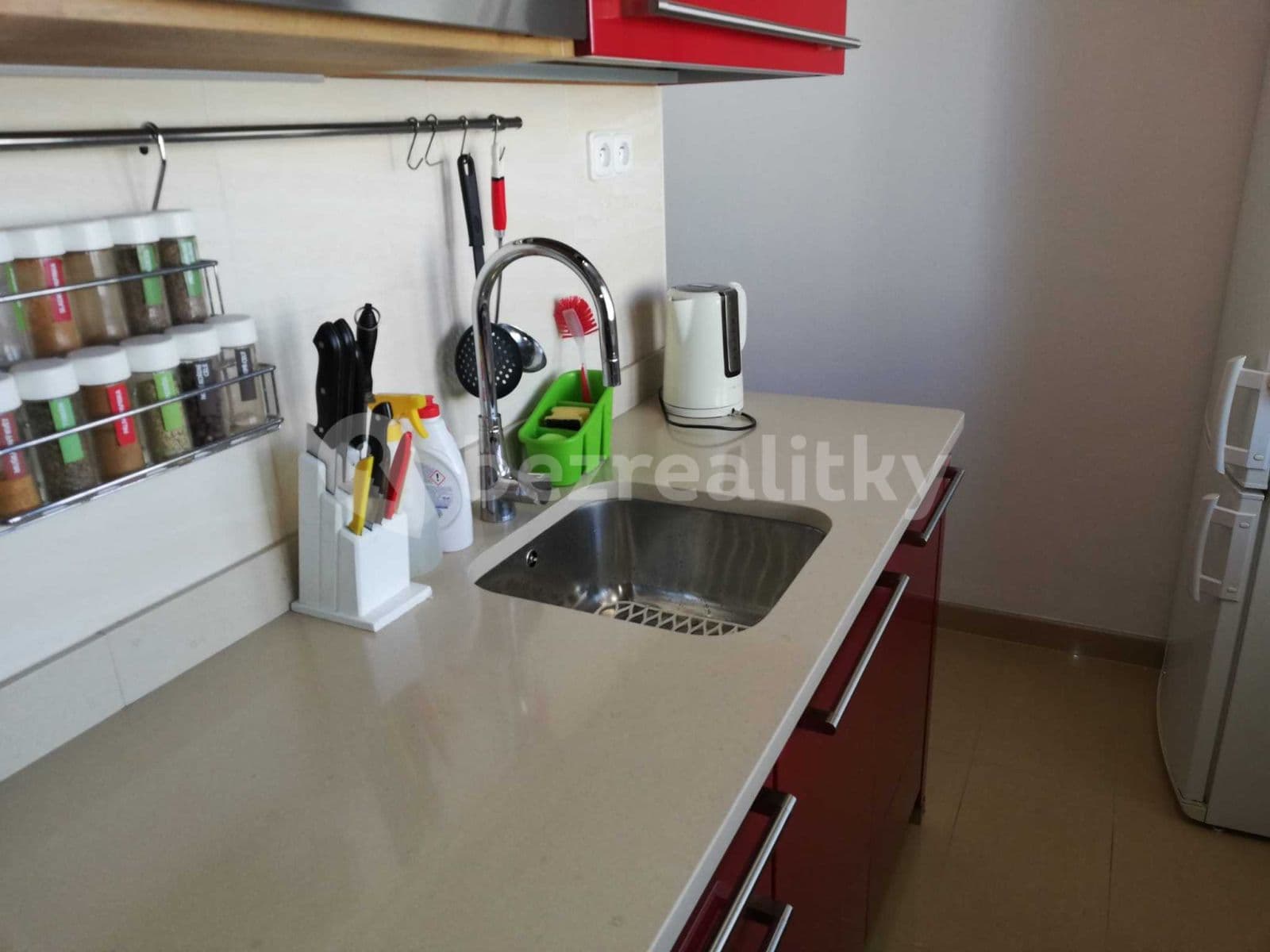 Prenájom bytu 2-izbový 52 m², Chelčického, Zlín, Zlínský kraj Prenájom bytu 2-izbový 52 m², Chelčického, Zlín, Zlínský kraj