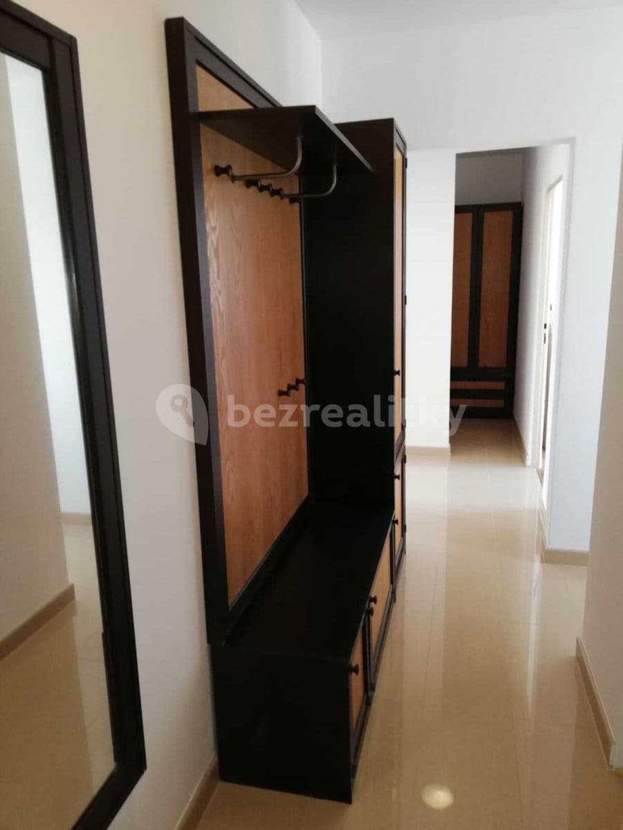Prenájom bytu 2-izbový 52 m², Chelčického, Zlín, Zlínský kraj Prenájom bytu 2-izbový 52 m², Chelčického, Zlín, Zlínský kraj