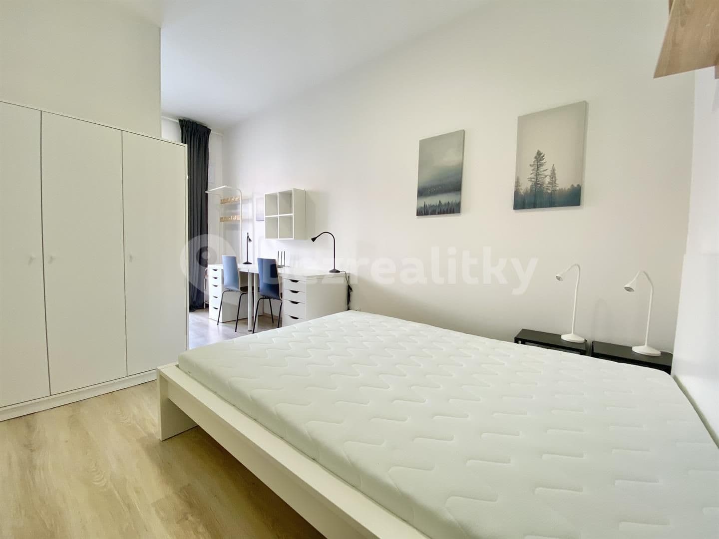 Prenájom bytu 1-izbový 19 m², Mendlovo náměstí, Brno, Jihomoravský kraj Prenájom bytu 1-izbový 19 m², Mendlovo náměstí, Brno, Jihomoravský kraj