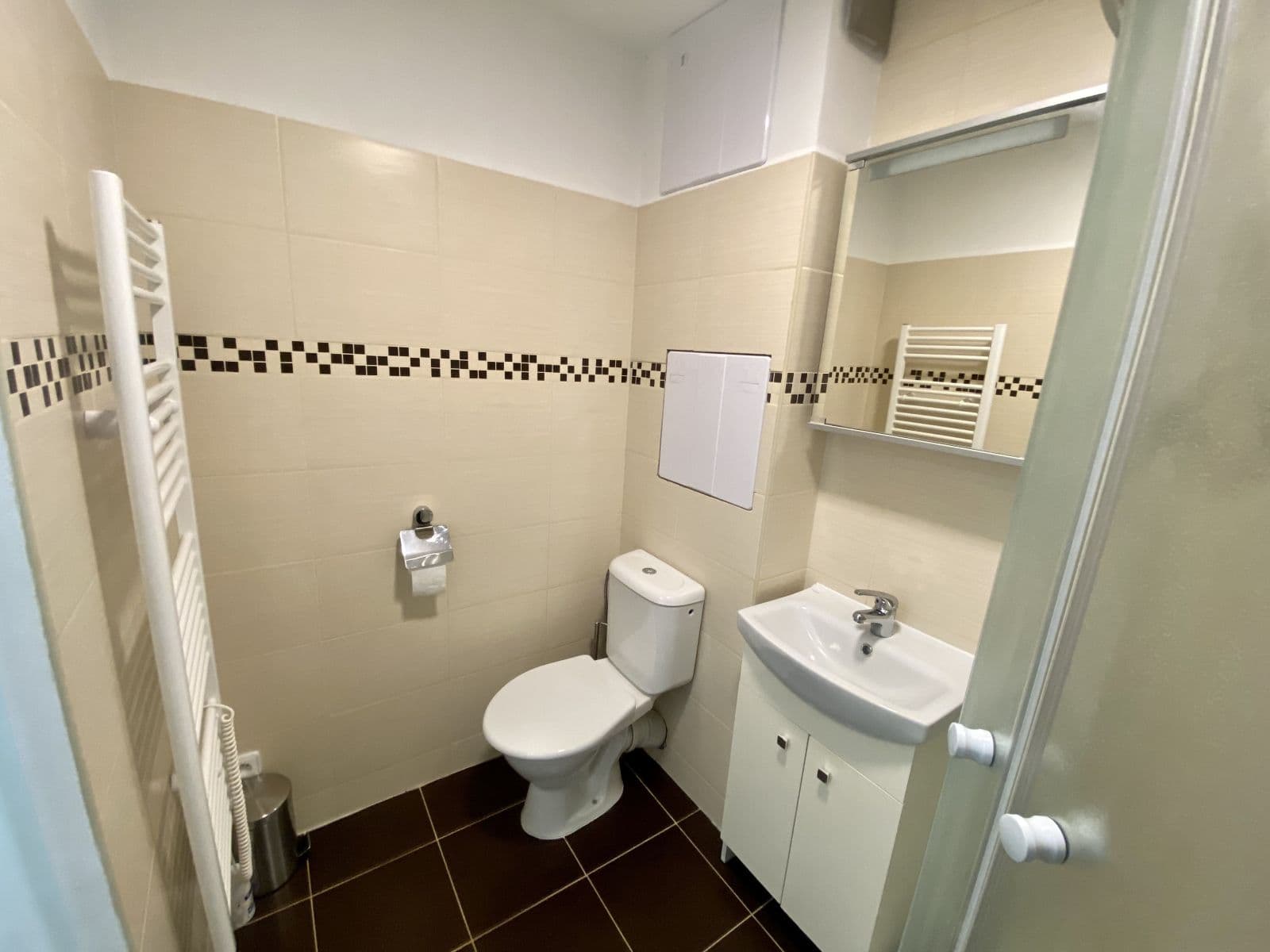 Prenájom bytu 1-izbový 24 m², Smetanova, Mělník, Středočeský kraj Prenájom bytu 1-izbový 24 m², Smetanova, Mělník, Středočeský kraj