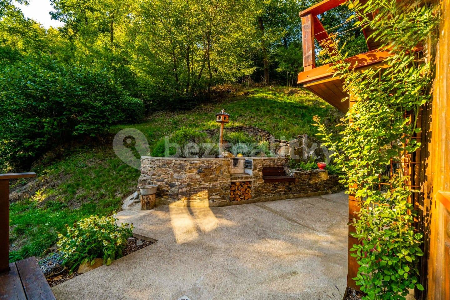 Predaj rekreačného objektu 30 m², pozemek 863 m², Chyňava, Středočeský kraj Predaj rekreačného objektu 30 m², pozemek 863 m², Chyňava, Středočeský kraj