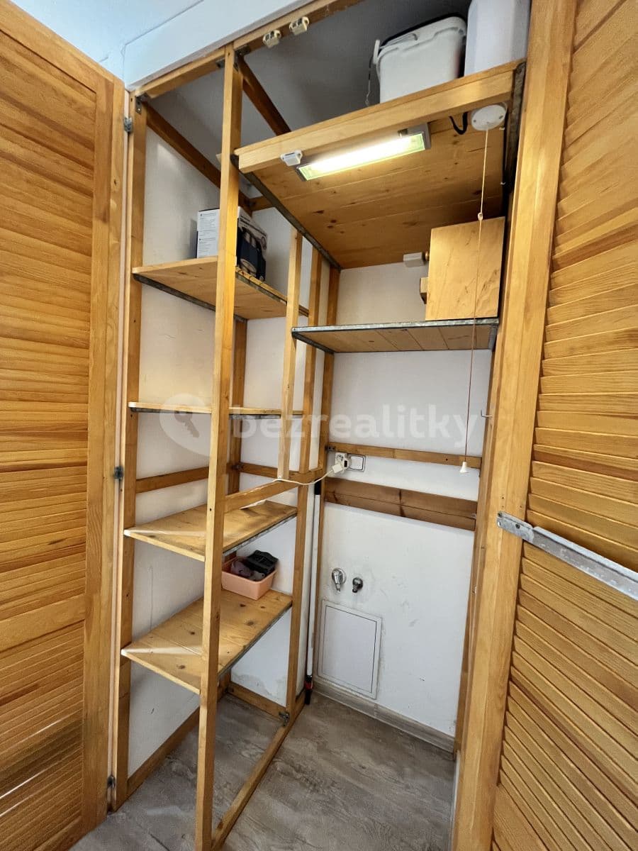 Prenájom bytu 2-izbový 60 m², sídliště Vajgar, Jindřichův Hradec, Jihočeský kraj Prenájom bytu 2-izbový 60 m², sídliště Vajgar, Jindřichův Hradec, Jihočeský kraj