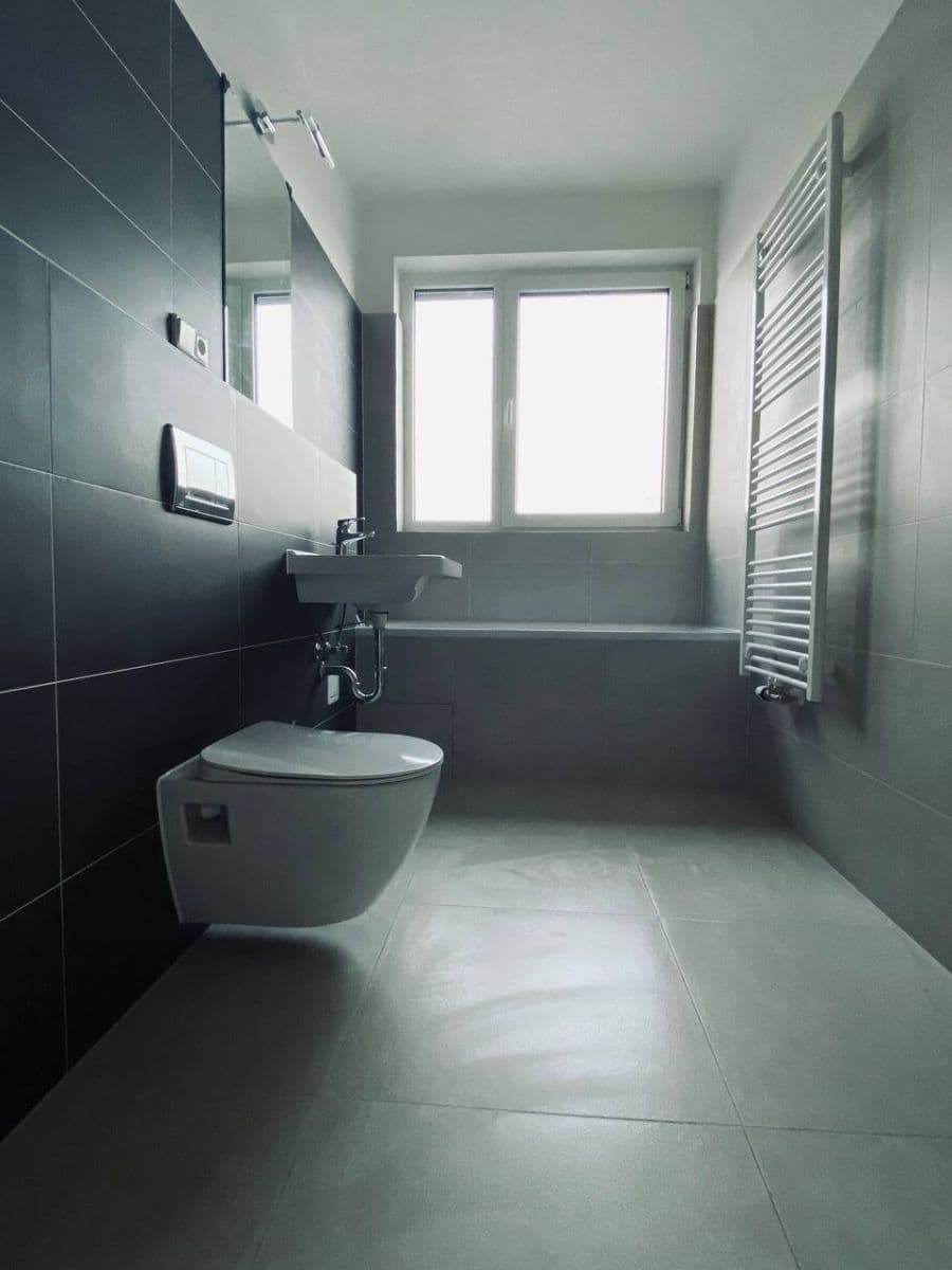 Predaj bytu 2-izbový 49 m², Křižanská, Praha, Praha Predaj bytu 2-izbový 49 m², Křižanská, Praha, Praha