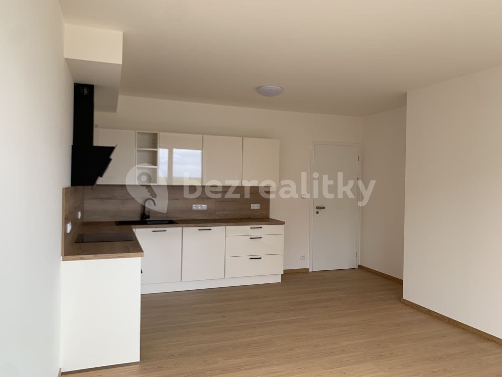 Prenájom bytu 2-izbový 54 m², Drnovská, Praha, Praha Prenájom bytu 2-izbový 54 m², Drnovská, Praha, Praha