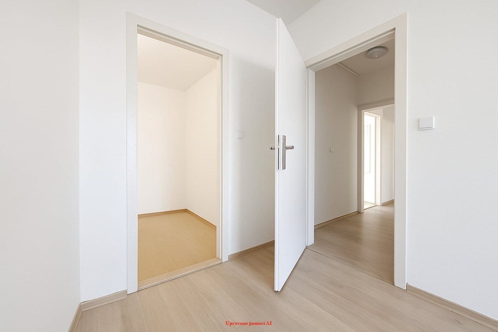 Prenájom bytu 3-izbový 75 m², Viaduktová, Český Těšín, Moravskoslezský kraj Prenájom bytu 3-izbový 75 m², Viaduktová, Český Těšín, Moravskoslezský kraj
