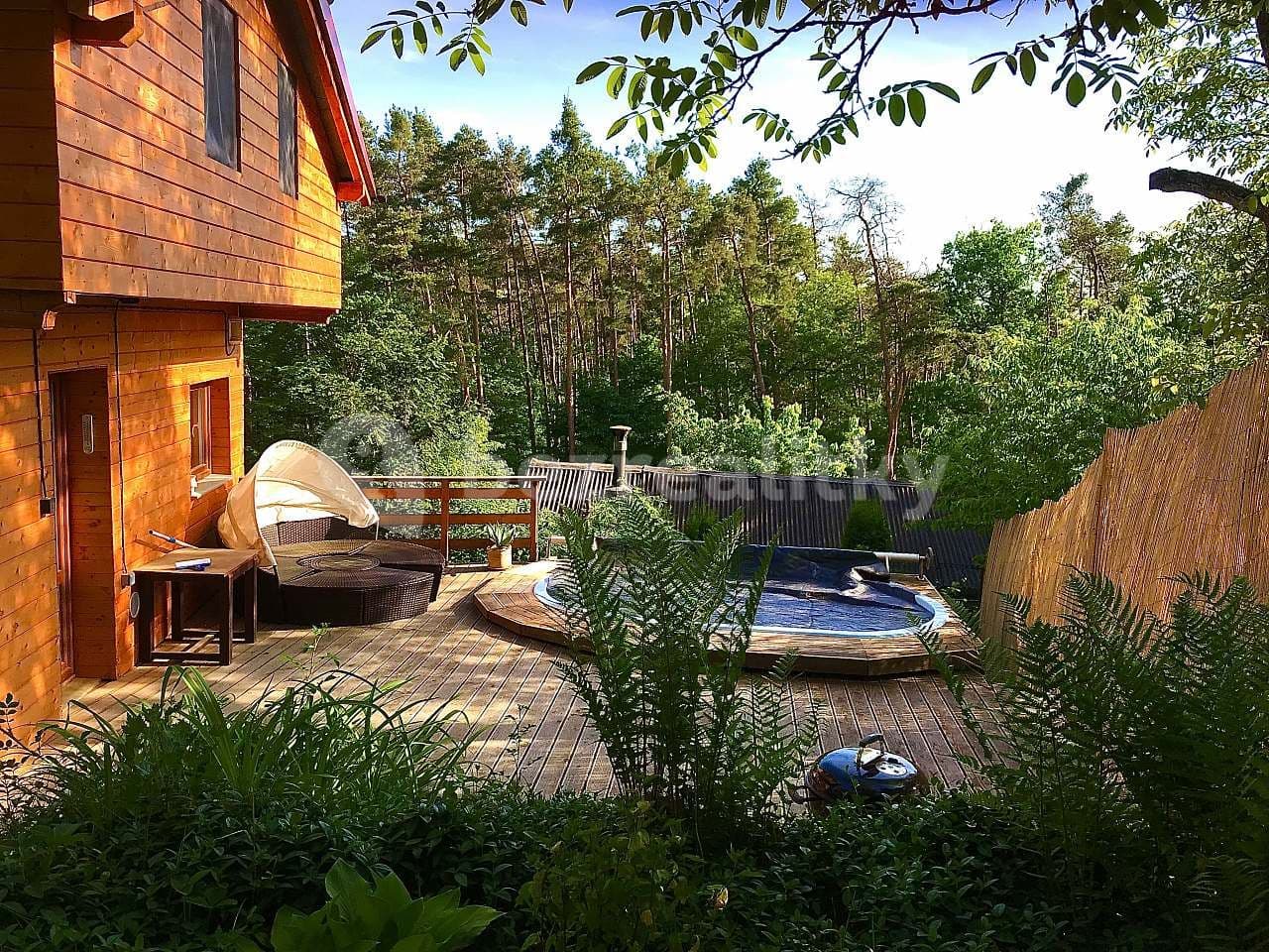 Prenájom rekreačného objektu, Petrov, Středočeský kraj Prenájom rekreačného objektu, Petrov, Středočeský kraj