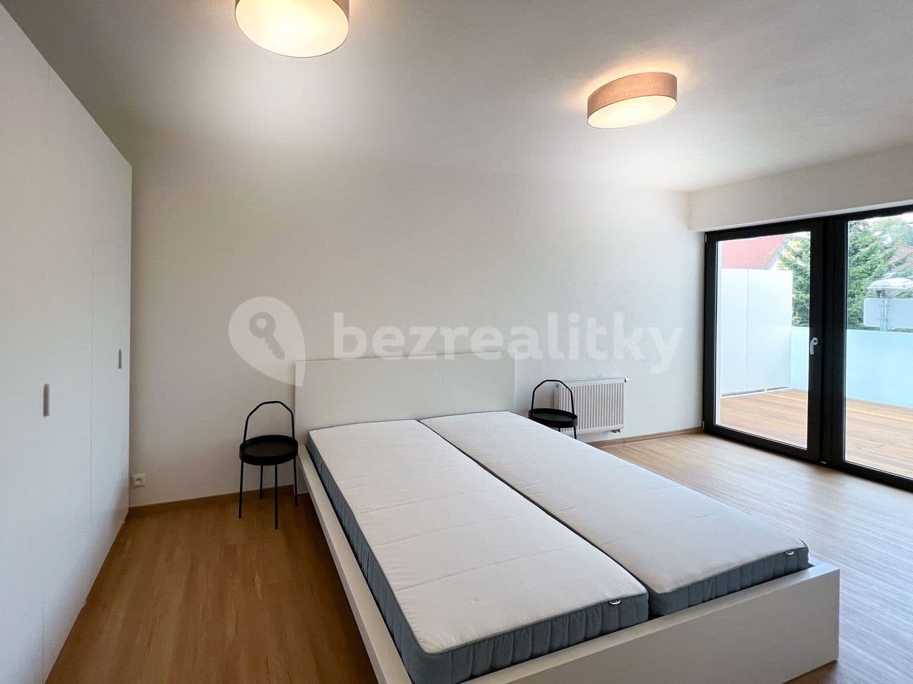 Prenájom bytu 3-izbový 75 m², Čepkovská, Zlín, Zlínský kraj Prenájom bytu 3-izbový 75 m², Čepkovská, Zlín, Zlínský kraj