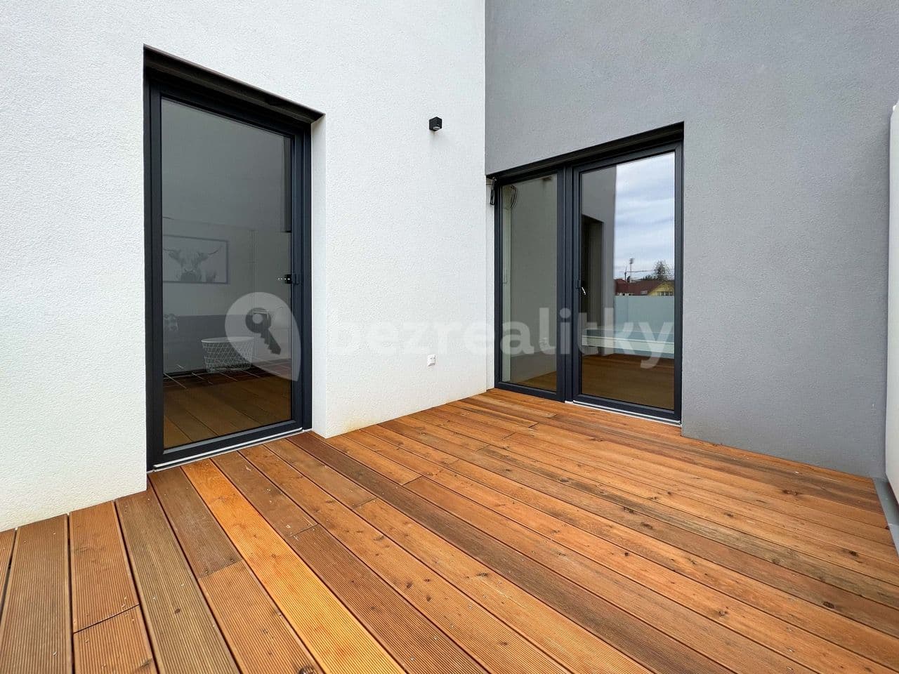 Prenájom bytu 3-izbový 75 m², Čepkovská, Zlín, Zlínský kraj Prenájom bytu 3-izbový 75 m², Čepkovská, Zlín, Zlínský kraj
