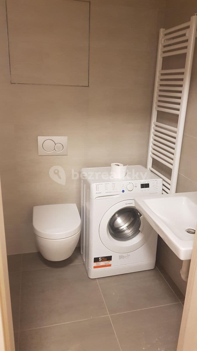 Prenájom bytu 1-izbový 32 m², Brno, Jihomoravský kraj Prenájom bytu 1-izbový 32 m², Brno, Jihomoravský kraj