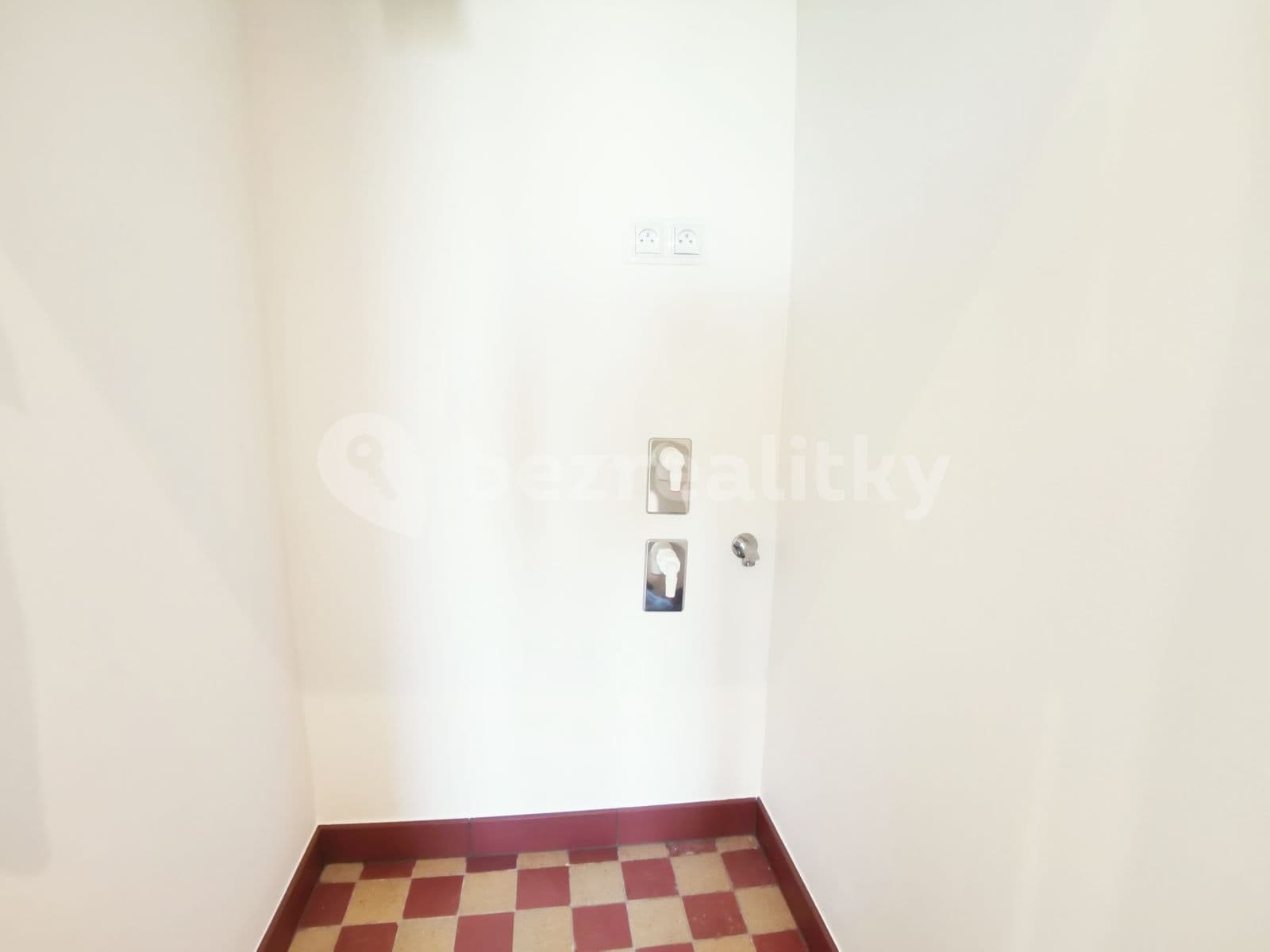 Prenájom bytu 2-izbový 67 m², Kamýcká, Praha, Praha Prenájom bytu 2-izbový 67 m², Kamýcká, Praha, Praha