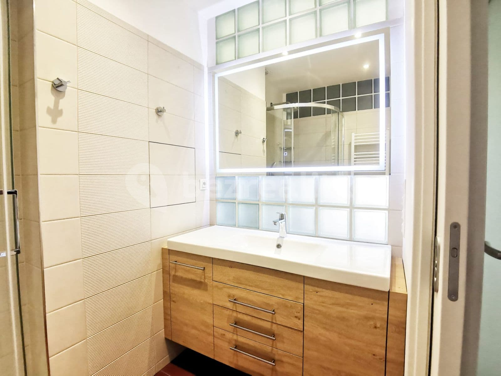 Prenájom bytu 2-izbový 67 m², Kamýcká, Praha, Praha Prenájom bytu 2-izbový 67 m², Kamýcká, Praha, Praha