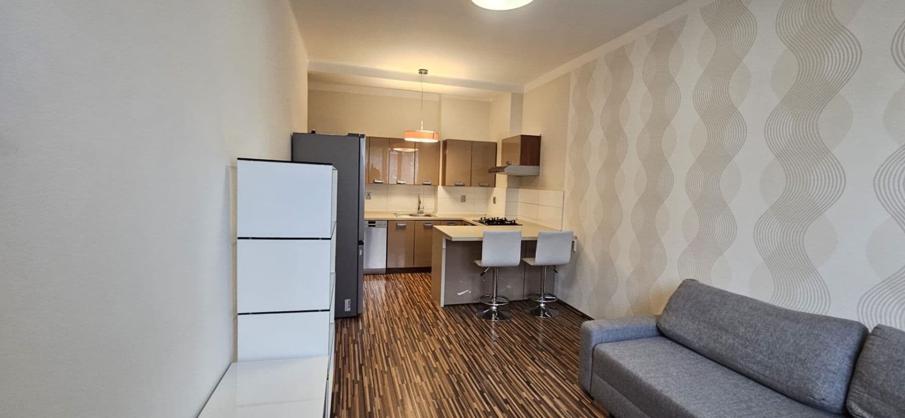 Prenájom bytu 2-izbový 47 m², U Nových domů Ⅱ, Praha, Praha Prenájom bytu 2-izbový 47 m², U Nových domů Ⅱ, Praha, Praha