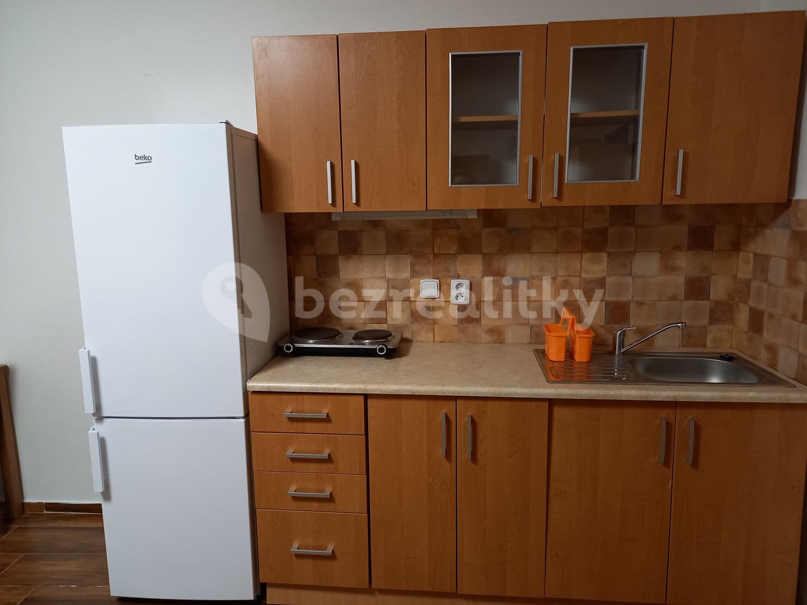 Prenájom bytu 1-izbový 38 m², Do Klecánek, Klecany, Středočeský kraj Prenájom bytu 1-izbový 38 m², Do Klecánek, Klecany, Středočeský kraj