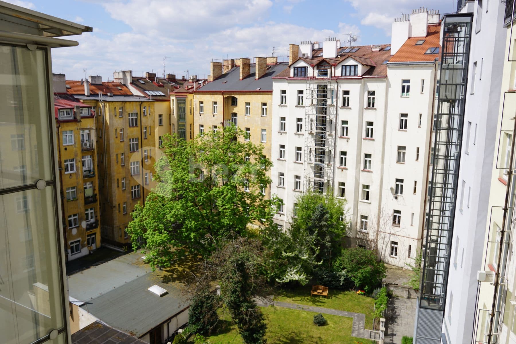 Prenájom bytu 2-izbový 53 m², Slovinská, Praha, Praha Prenájom bytu 2-izbový 53 m², Slovinská, Praha, Praha