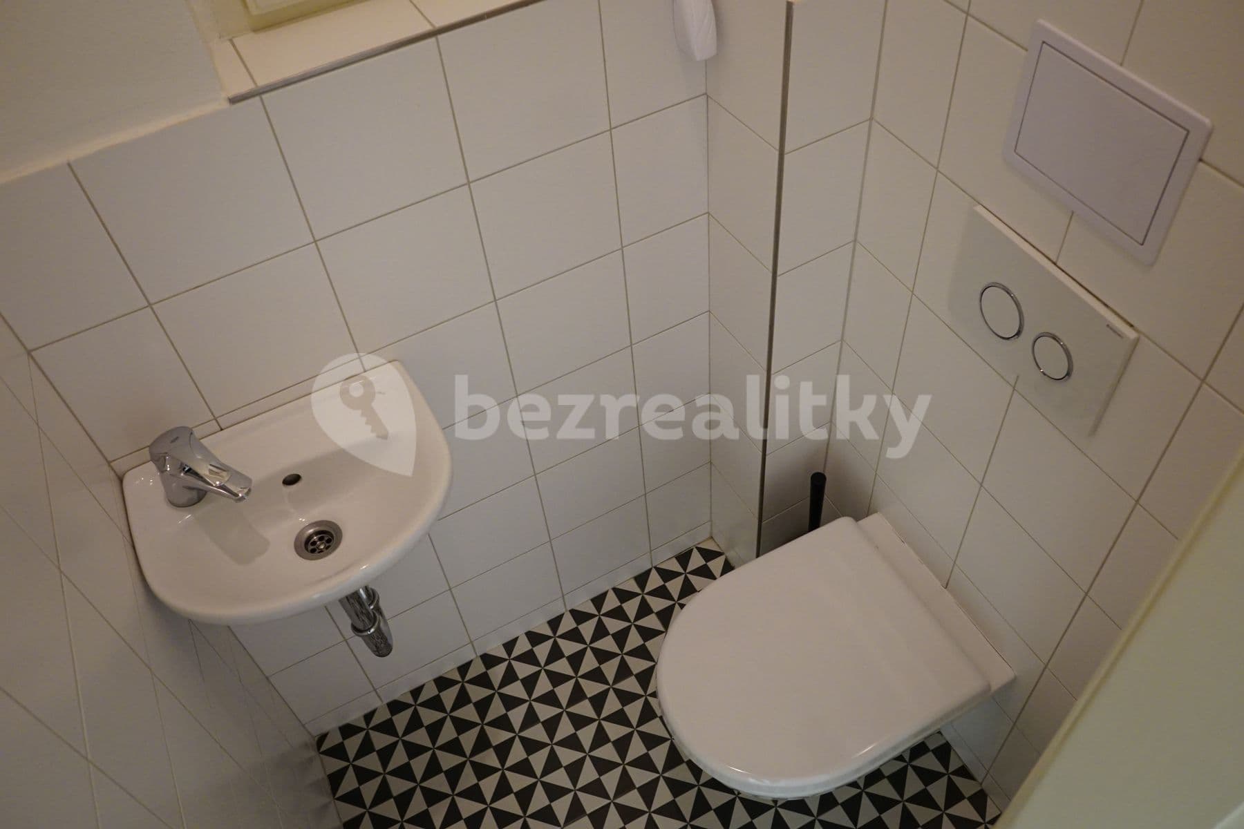 Prenájom bytu 2-izbový 53 m², Slovinská, Praha, Praha Prenájom bytu 2-izbový 53 m², Slovinská, Praha, Praha