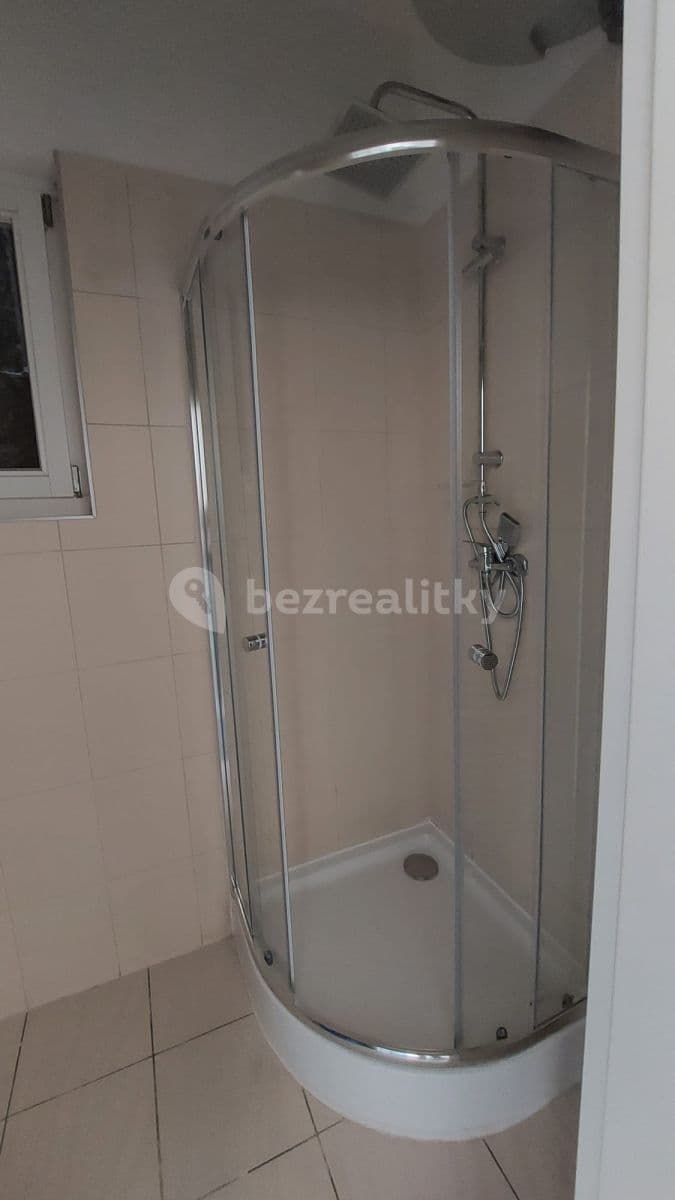 Prenájom bytu 3-izbový 72 m², Veletržní, Praha, Praha Prenájom bytu 3-izbový 72 m², Veletržní, Praha, Praha