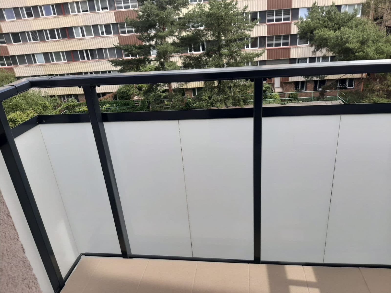 Prenájom bytu 3-izbový 72 m², Kloboučnická, Praha, Praha Prenájom bytu 3-izbový 72 m², Kloboučnická, Praha, Praha